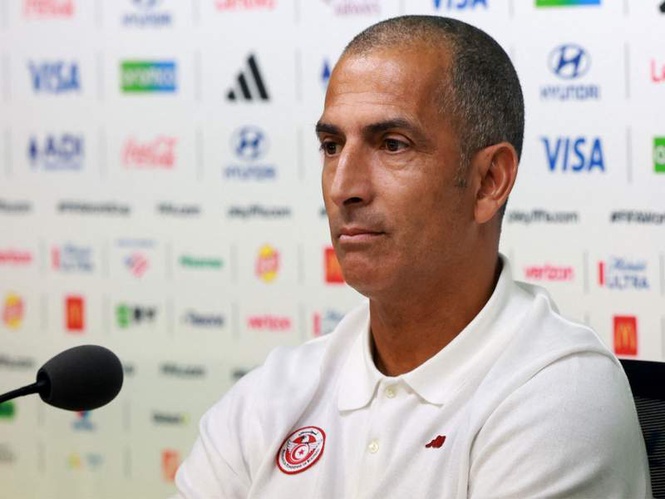 Image from: Tunisia coach Lamouchi calls Tunisia’s heavy 1-5 World Cup defeat to Sweden “difficult” and “painful”