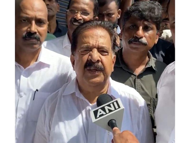 Image from: "Will help thousands of women": Keralam Minister Chennithala on 'Priyadarshini' free bus travel scheme