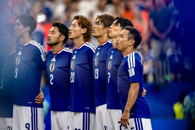 Image from: Why Japan fans stayed behind after their World Cup opener is touching hearts around the world