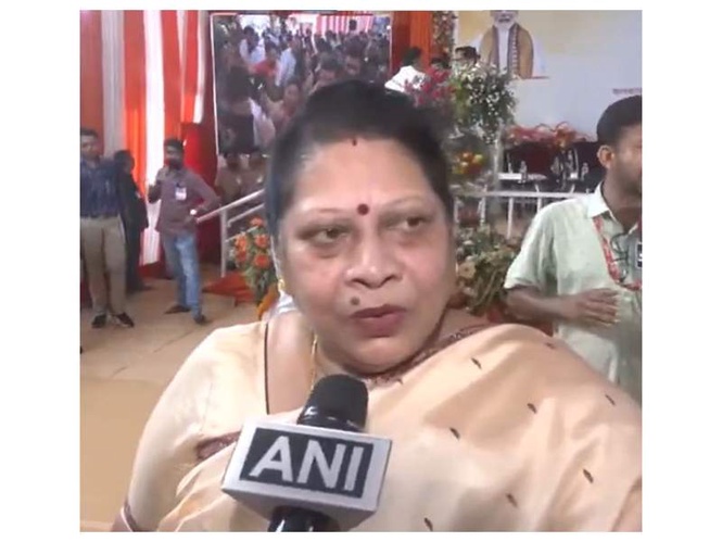 Image from: "All of us will work together": Mala Roy after 20 rebel TMC MPs merge with NCPI