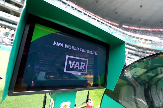 Image from: FIFA probes VAR official gesture after concerns emerge during Germany World Cup match