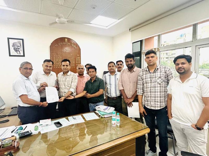 Image from: FCI Employees' Union calls off agitation after talks with management