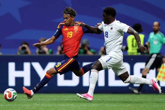 Image from: Punter loses $1,000,000 after Spain fail to win vs Cape Verde in huge World Cup shock