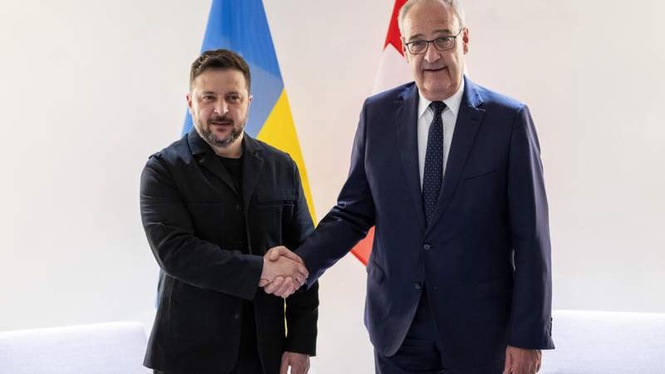 Image from: G7 leaders to meet Zelensky as Trump signals possible Ukraine breakthrough