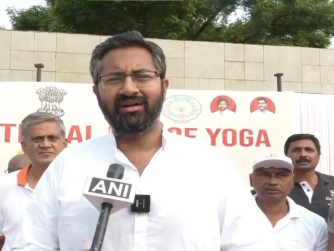 Image from: Visakhapatnam MP performs yoga at East Point Golf Club ahead of International Yoga Day