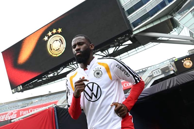Image from: Germany defender Antonio Rüdiger extends contract at Real Madrid