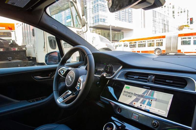Image from: Robotaxis are blocking emergencies. Are they really safe for roads?
