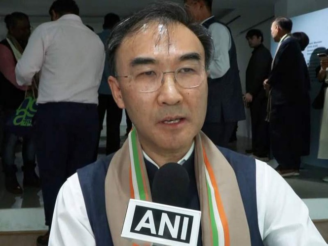 Image from: "I believe culture is the best way Indians can understand Korea": Korean Ambassador Lee Seong-ho talks about PM Modi's vision at 'Aqua Paradiso' exhibition