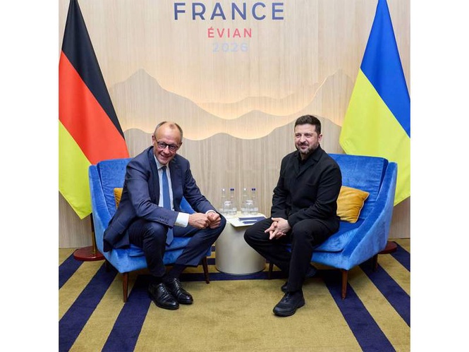Image from: "Thank you for supporting Ukraine": Zelenskyy holds talks on "strengthening" air defence with German Chancellor Merz