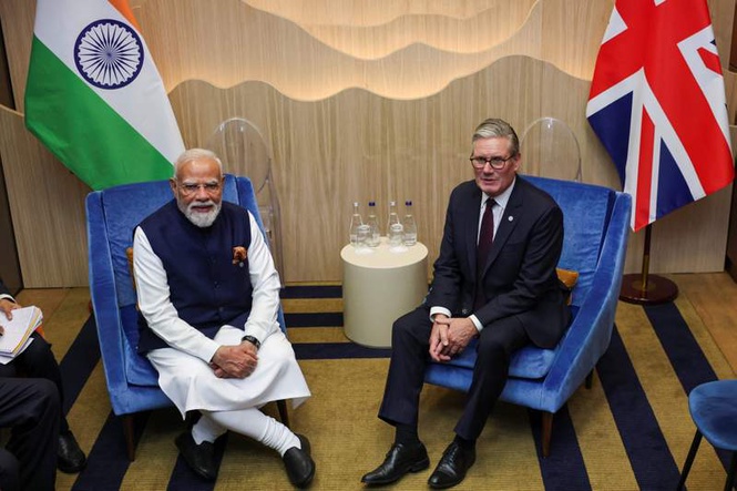 Image from: Modi, Starmer discuss West Asia, Ukraine on G7 sidelines