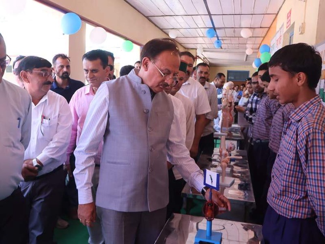 Image from: Eleven modern science labs to boost practical learning in Sirmaur schools