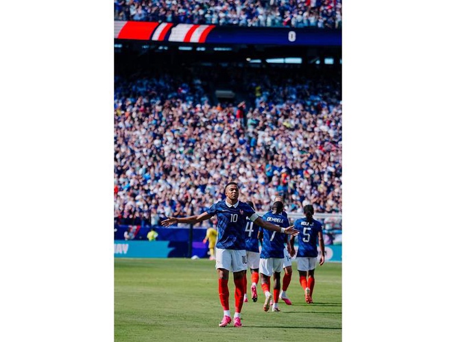 Image from: 'Long road but we are ready,' says Kylian Mbappe after record-breaking performance against Senegal in FIFA WC