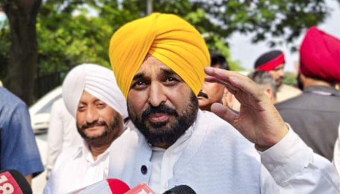 Image from: Don’t confront Akal Takht, Congress & BJP advise CM Bhagwant Mann