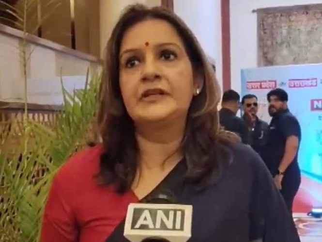 Image from: Shiv Sena (UBT) leader Priyanka Chaturvedi criticises TMC rebels, calls their move "harm to democracy"