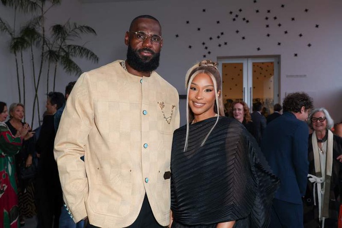 Image from: LeBron James’ old take on ‘stay at home women’ explains his strong relationship with Savannah James
