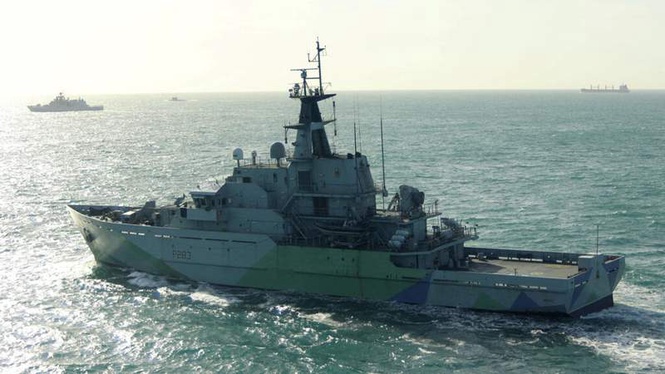Image from: Starmer slams Russian warship's ‘reckless’ warning shots in English Channel