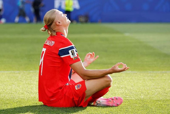 Image from: Erling Haaland the third World Cup star to break Folarin Balogun’s USMNT record in four days