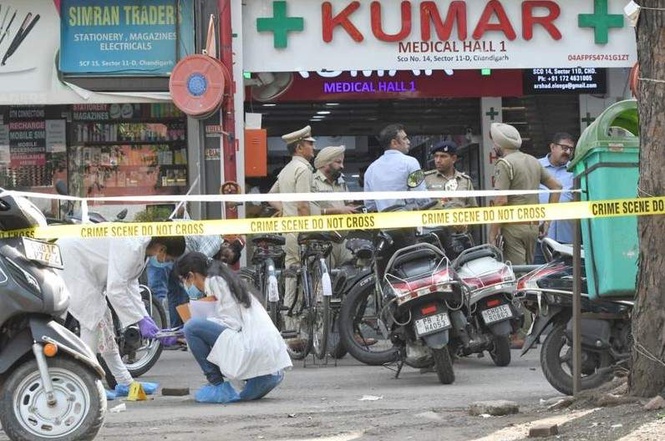 Image from: Chandigarh chemist shop shooting: 2 arrested from J&K’s Rajouri, key accused on the run