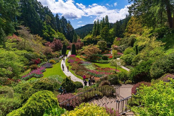 Image from: These are the 5 most beautiful gardens in the world that you need to see this summer (and three of them are in Europe!)