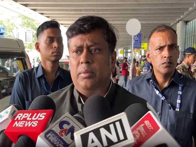 Image from: BJP targets former Bengal Sports Minister Aroop Biswas over security lapse at Messi’s GOAT India Tour