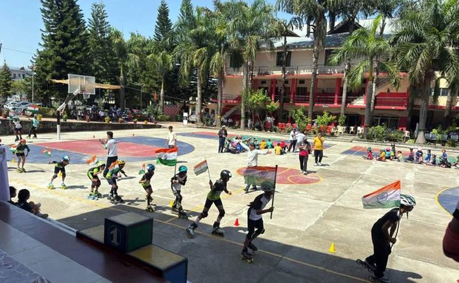 Image from: Young talent shines as Kangra hosts first-ever roller skating championship
