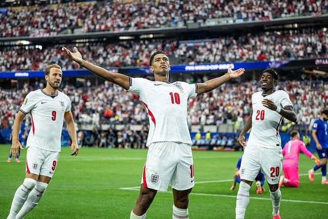 Image from: England beat Croatia 4-2 and start World Cup campaign with a win