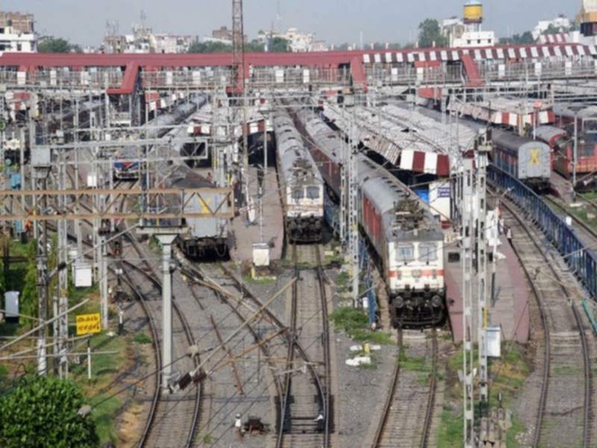 Image from: Mumbai locals to run full schedule on Sunday to facilitate travel for NEET-UG students