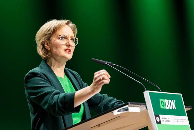 Image from: 'No reason to celebrate' US-Iran agreement, say Germany's Greens