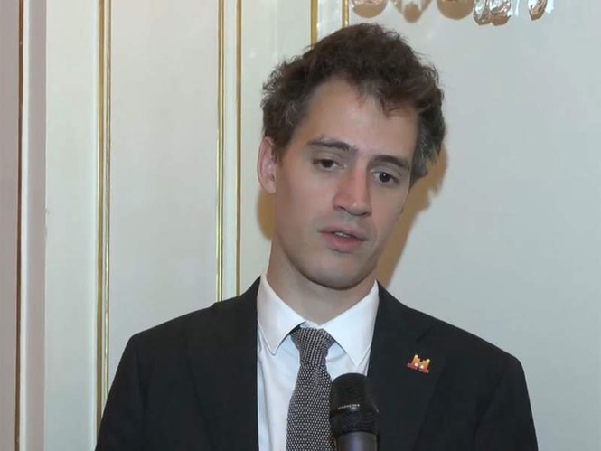 Image from: Mistral AI CEO Arthur Mensch discusses sovereign AI partnership with PM Modi