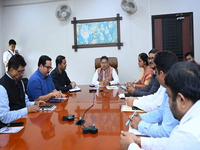 Image from: Assam Minister Pijush Hazarika reviews progress of MCAD Pilot Project and Oil Palm Cultivation initiative