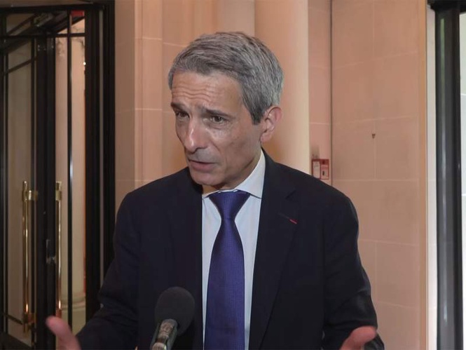 Image from: Saint-Gobain to invest EUR 1 billion in India; CEO Benoit Bazin calls India ’fastest-growing’ market