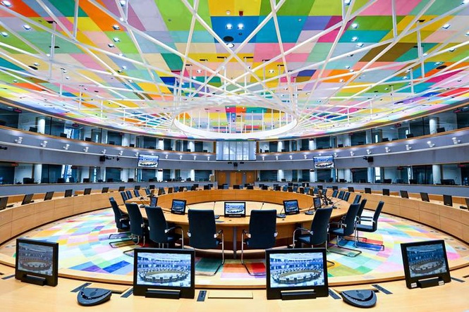 Image from: EU leaders split over diplomatic contact with Russia
