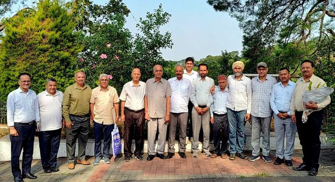 Image from: Agri varsity pensioners urge CM to address long-pending dues