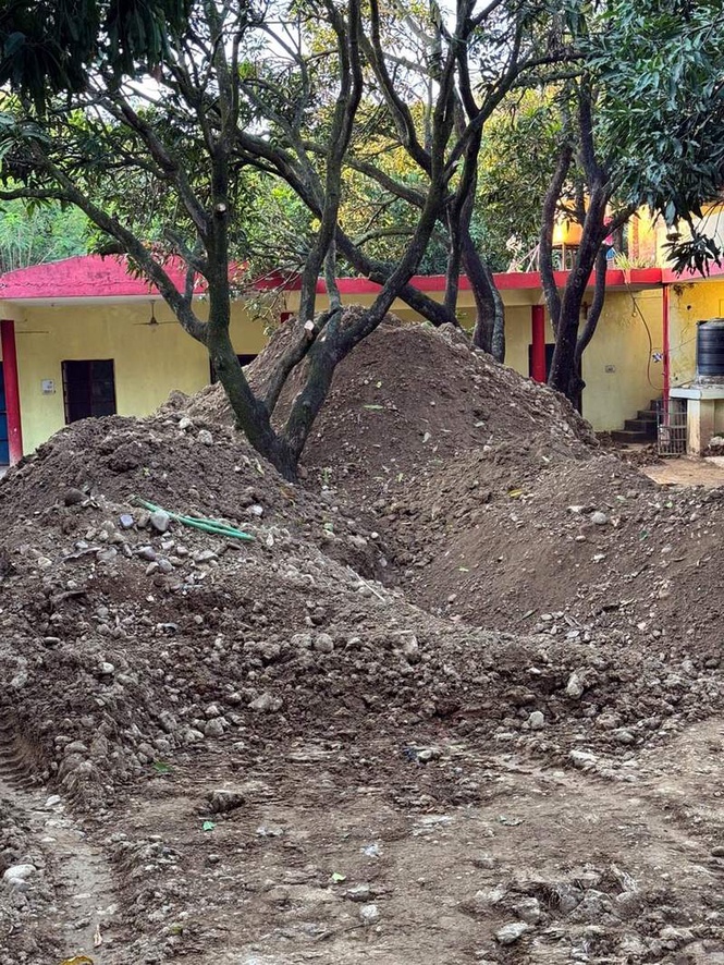 Image from: Monsoon fear haunts octogenarian as debris, rainwater endanger home