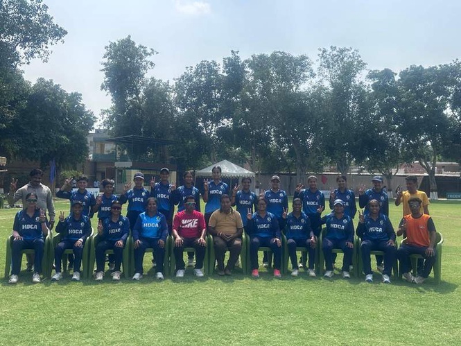 Image from: Hoshiarpur women cricket team enter final with 95-run victory over Barnala