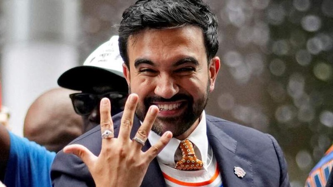 Image from: Knicks fans flood New York for massive NBA Finals championship parade