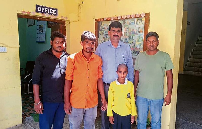 Image from: Haryana Cop uses social media to reunite missing children with family