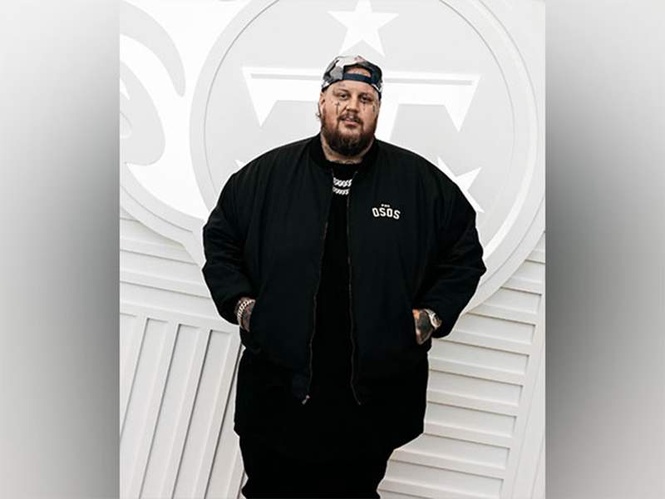 Image from: Jelly Roll denies cheating rumours amid divorce, says Bunnie Xo will be "my best friend forever"