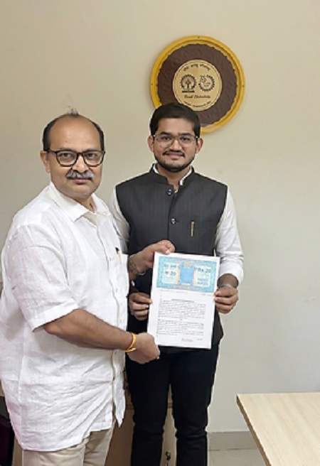 Image from: Fulfilling PM Modi’s Dream of Atmanirbhar Bharat: India’s AI Writing Startup Kreativespace Incubated at IIT Kharagpur
