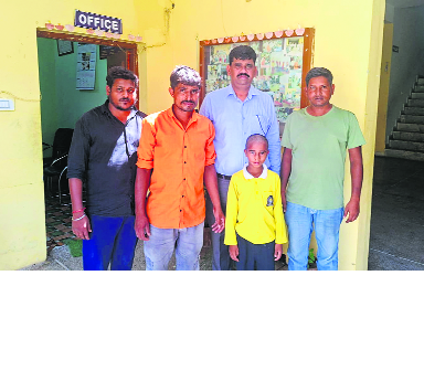 Image from: Haryana Police cop uses social media to reunite missing children with family