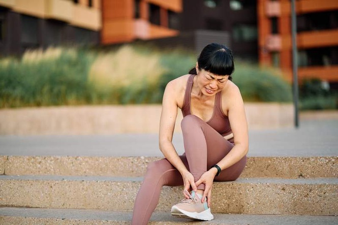 Image from: Why one sports injury can sometimes lead to another