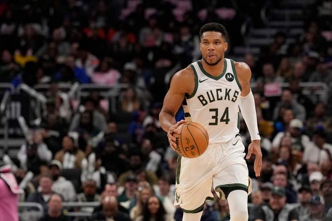 Image from: Eastern Conference contender might help Miami Heat complete Giannis Antetokounmpo trade