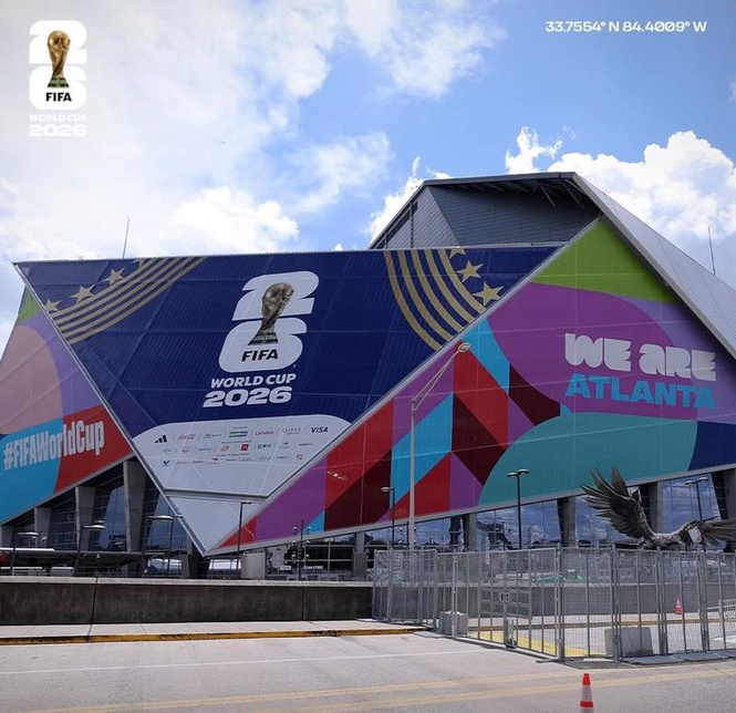 Image from: World Cup ticket buyers are left stranded as resale purchases fall through