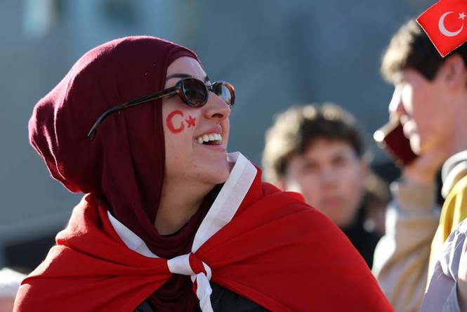 Image from: Turkey bars World Cup public screenings over university entrance exams