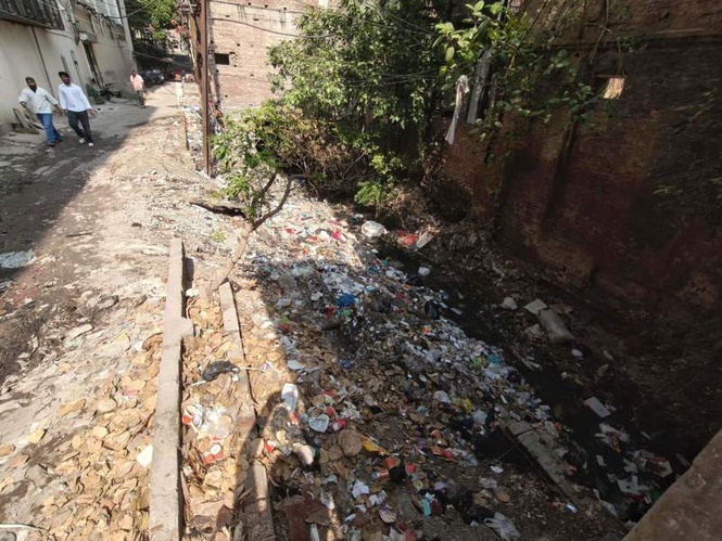 Image from: Monsoon approaching, drains remain clogged with garbage, filth in Ludhiana