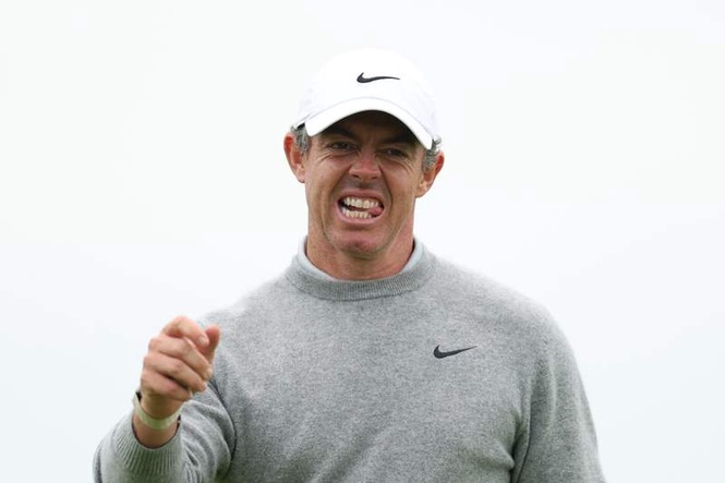 Image from: Rory McIlroy responds when asked if he’s too far back to catch Wyndham Clark with 36 holes left at the US Open