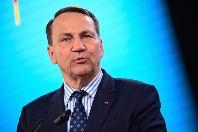 Image from: Poland demands shared lead in Ukraine war talks