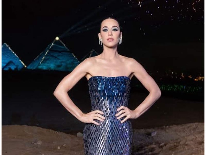 Image from: Katy Perry announces new single 'Watch It Burn', opens up about channeling anger into music