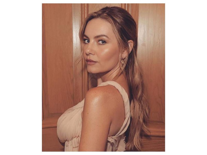 Image from: "I didn't want to be on set...": Elisha Cuthbert explains four-year acting hiatus