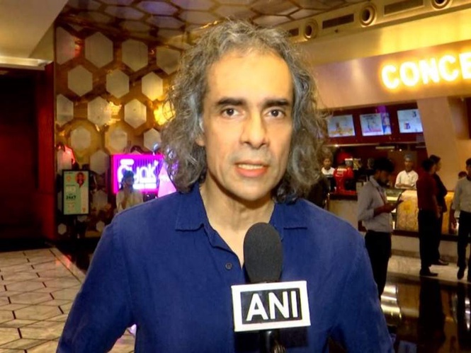 Image from: "Rani Mukerji ne tareef kari...": Imtiaz Ali on receiving abundant love, support for his latest film 'Main Wapas Aaunga'